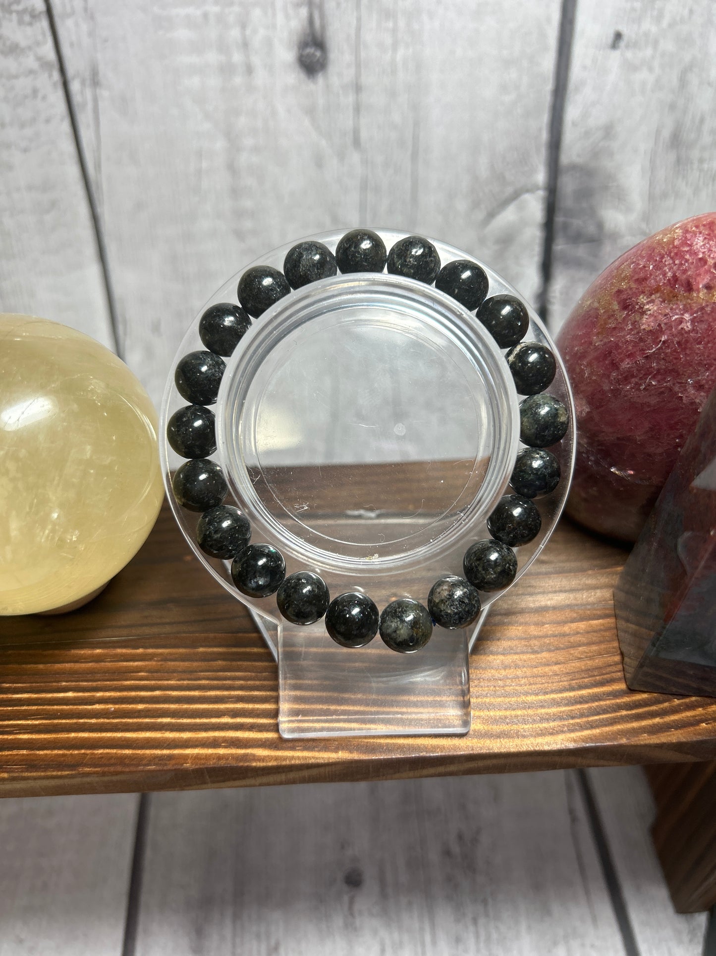 8mm Larvakite Bracelet